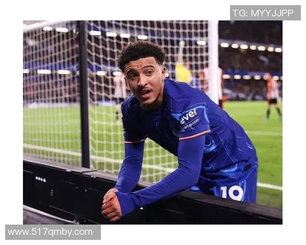 桑乔:从英超新星到国家队希望之星的成长之路与挑战