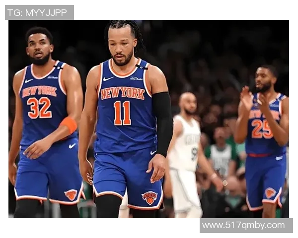 尼克斯与鹈鹕激战正酣腾讯直播全程呈现精彩瞬间